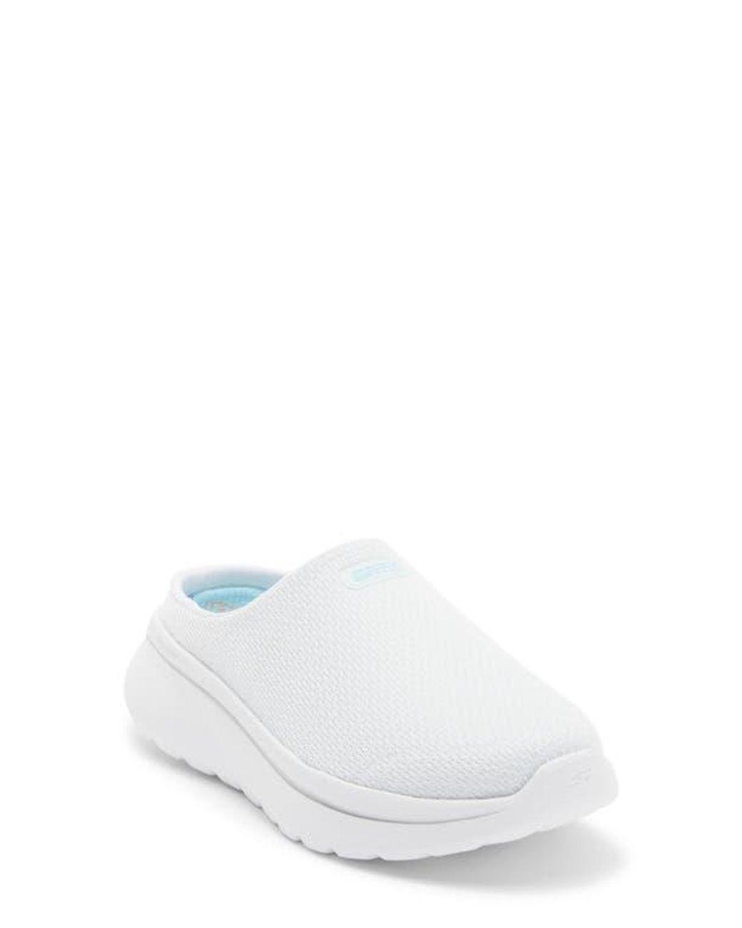 Women’s White Relaxed Fit Go Walk Arch Fit Slip-On Sneaker Women's White Relaxed Fit Go Walk Arch Fit Slip-On Sneaker